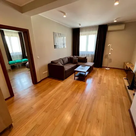 Apartment Location ! Location ! Location ! Garden View Oak Sofia